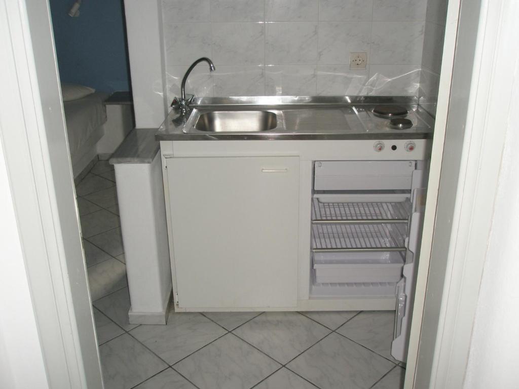 Ampeli Apartments Páros 객실 사진