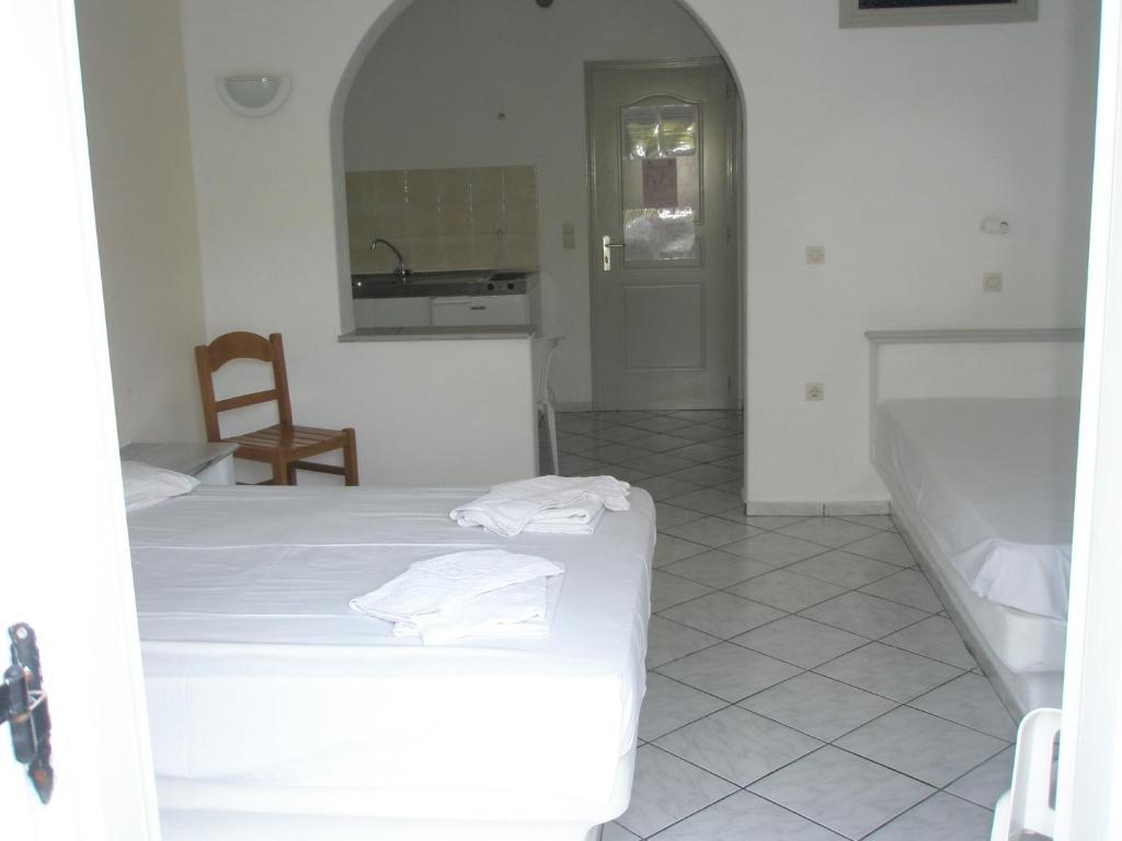 Ampeli Apartments Páros 객실 사진